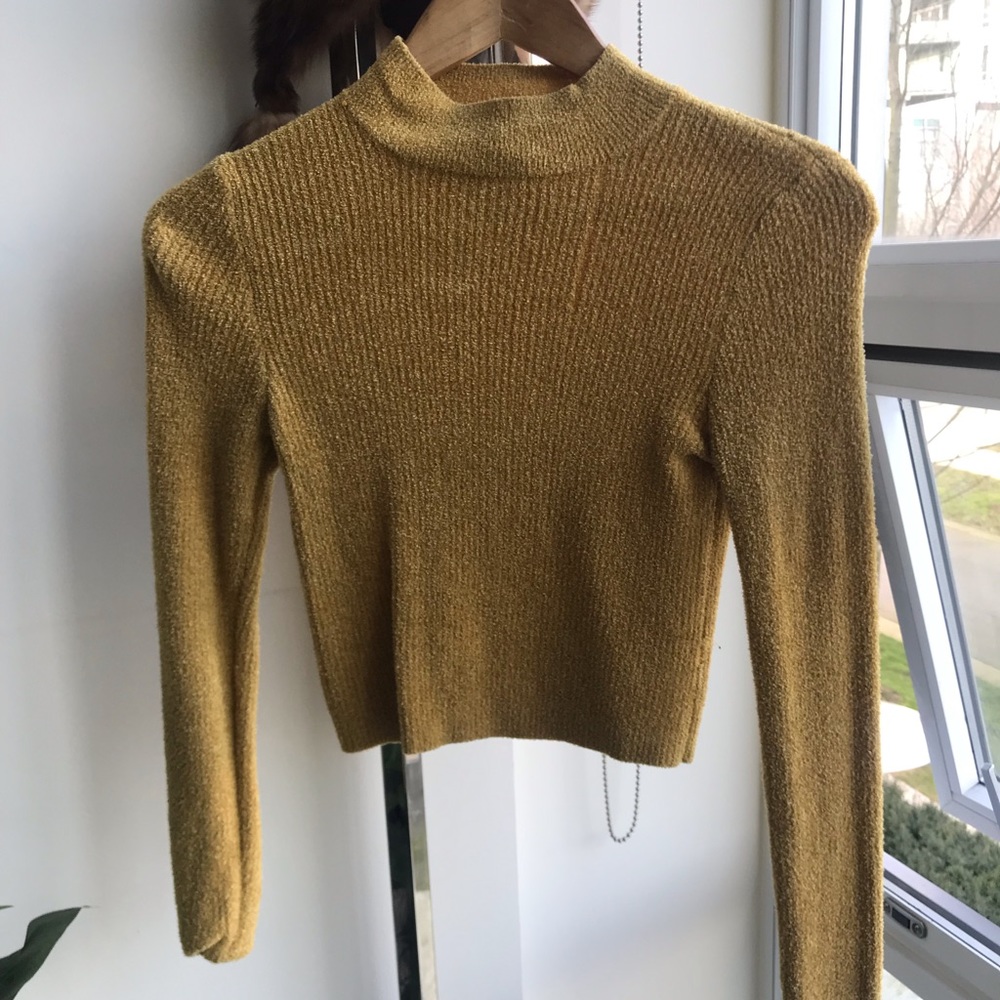 Forever 21 mustard yellow crop top